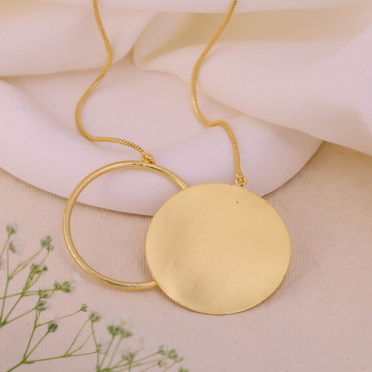 Meera Mandala Necklace