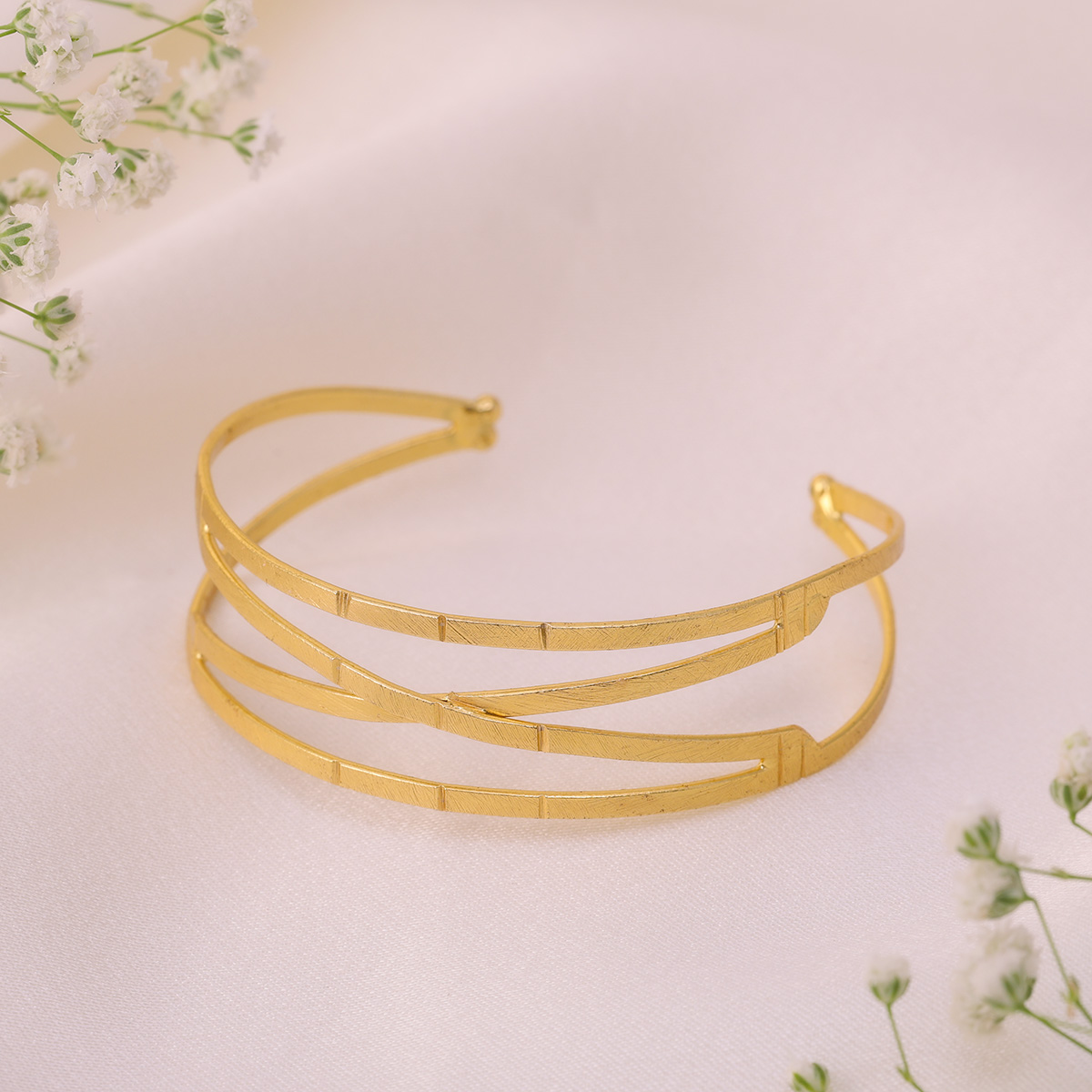 Triveni Cuff - Image 3